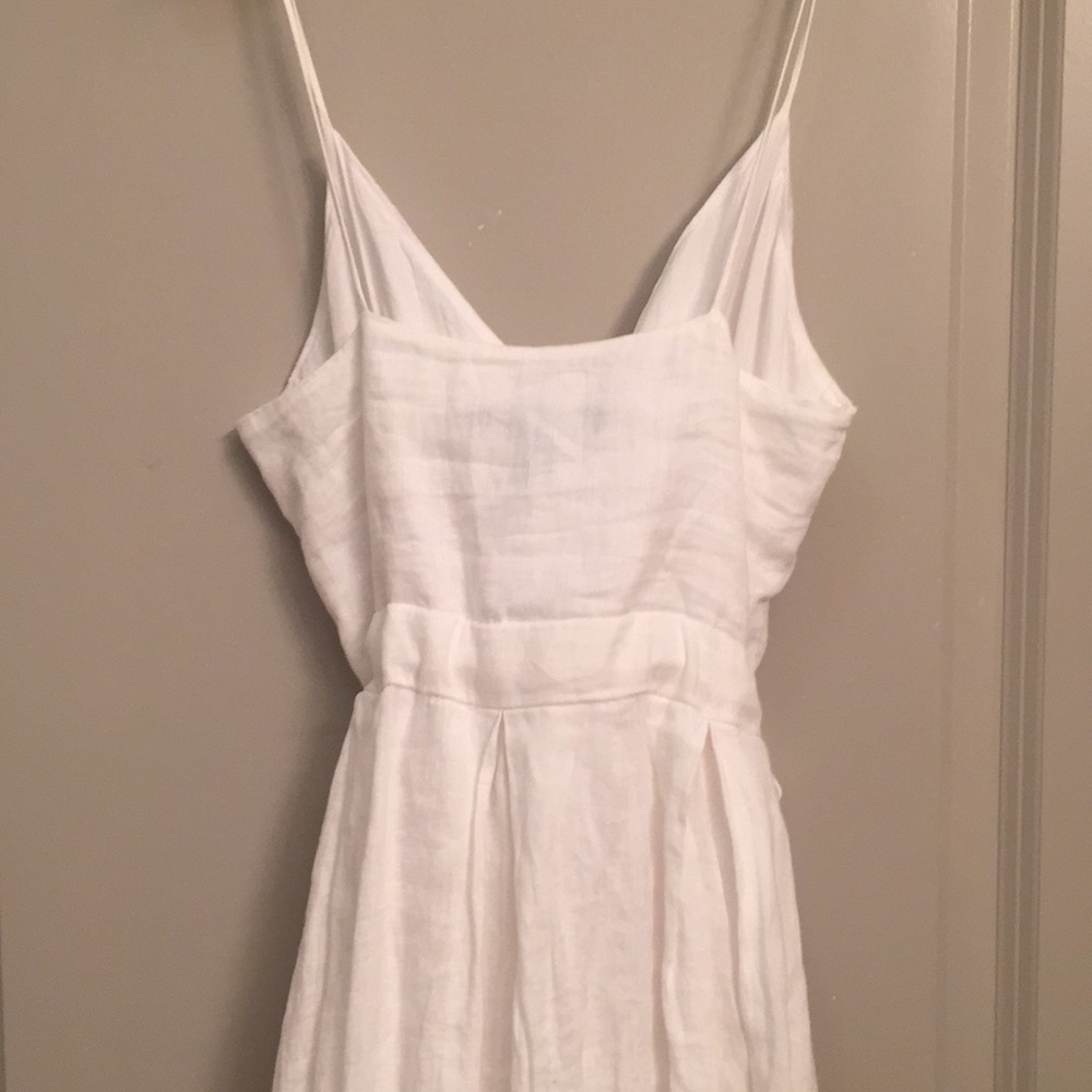 White linen dress NOT FOR SALE - Picture 5 of 5
